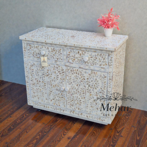 Wooden Chest of Drawers