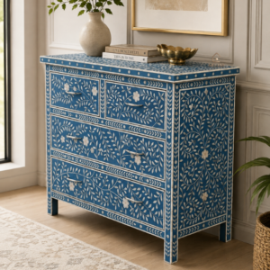 5 (3) Chest of Drawers
